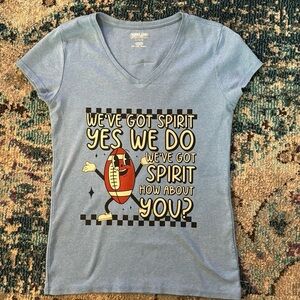 We got spirit football t shirt size L
